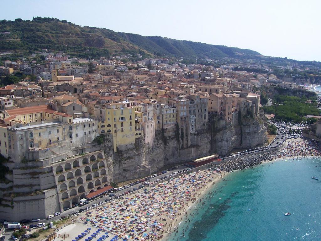 A casa di Alessandro Appartment's Tropea Esterno foto