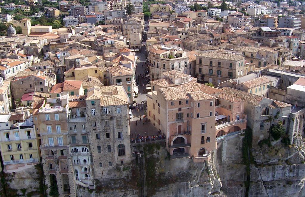 A casa di Alessandro Appartment's Tropea Esterno foto