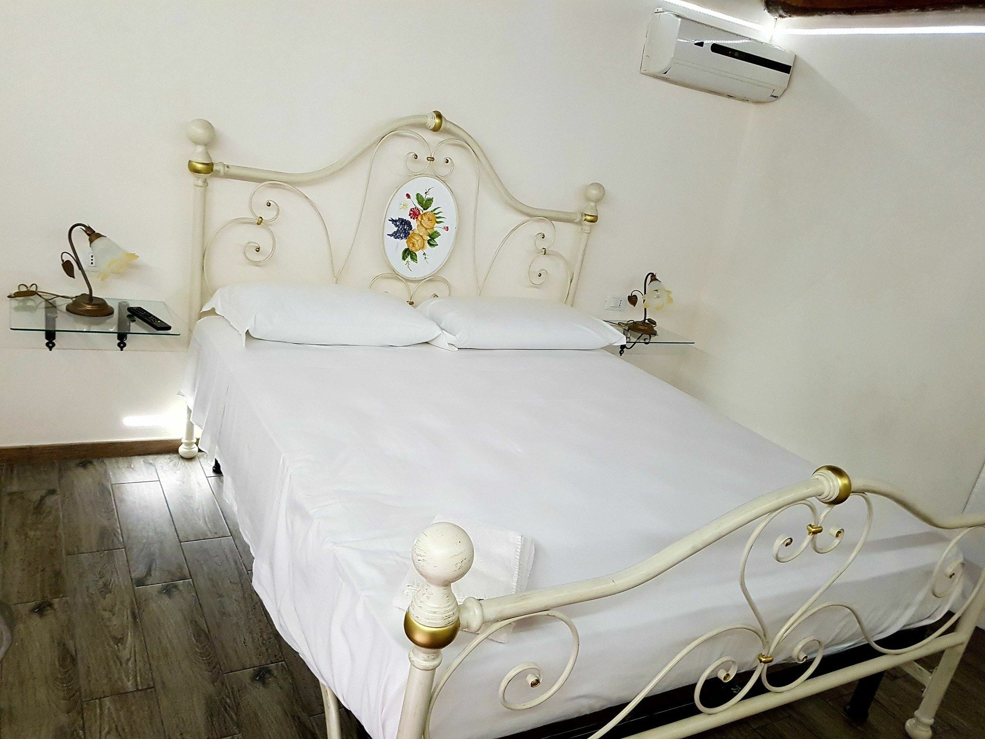 A casa di Alessandro Appartment's Tropea Esterno foto
