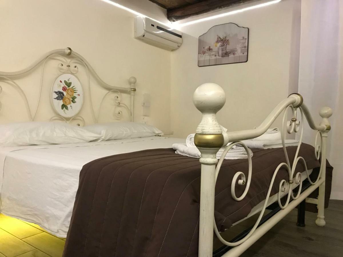 A casa di Alessandro Appartment's Tropea Esterno foto