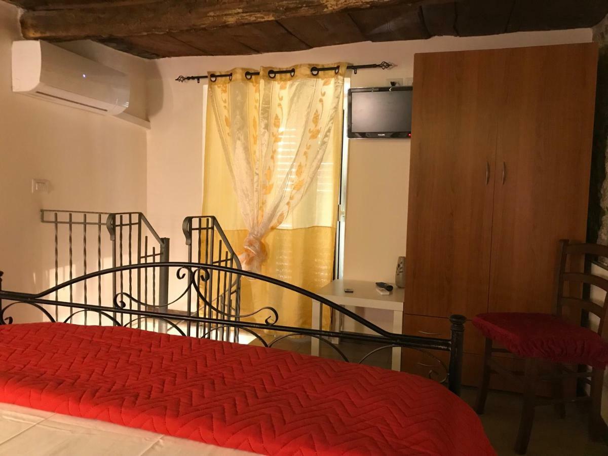 A casa di Alessandro Appartment's Tropea Esterno foto